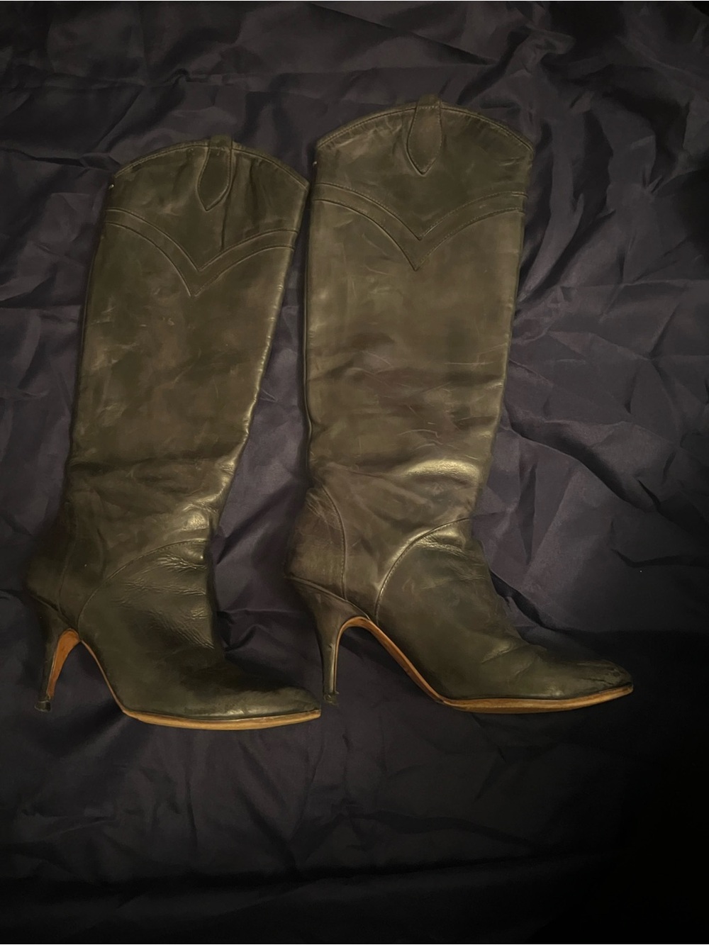 Maison Martin Margiela Olive Leather Knee-High Heeled Boots - Picture 2 of 6